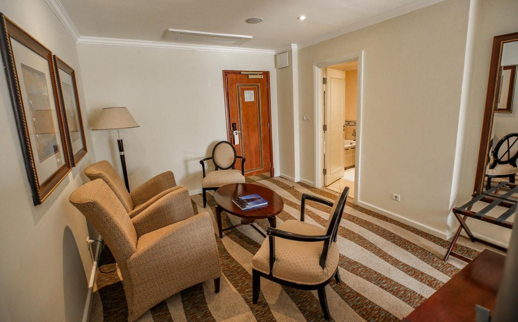 Kigali Serena Hotel Exteriér fotografie