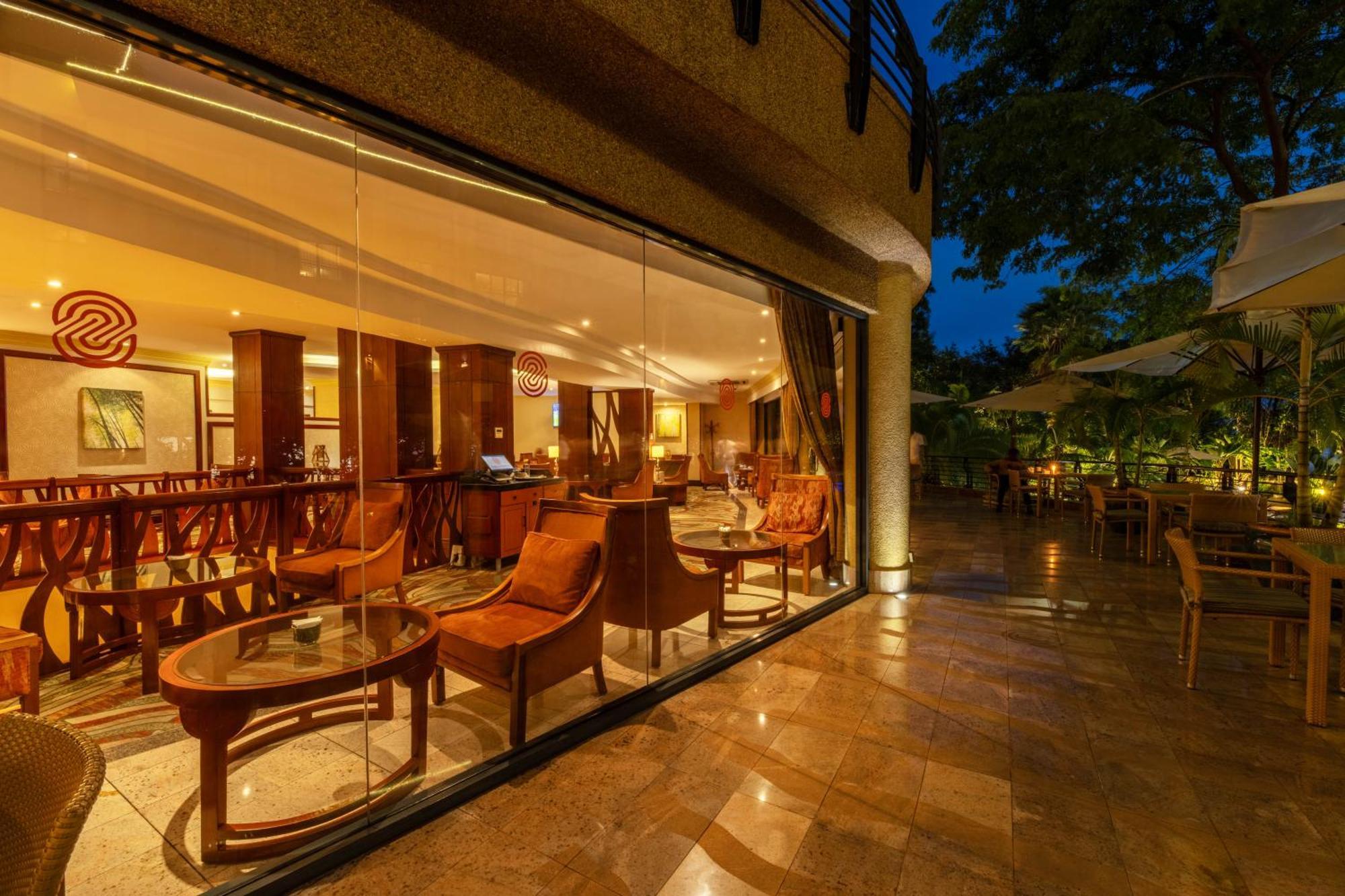 Kigali Serena Hotel Exteriér fotografie