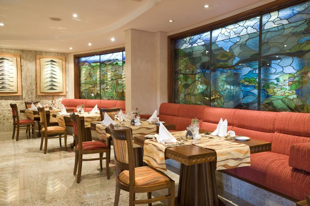 Kigali Serena Hotel Exteriér fotografie